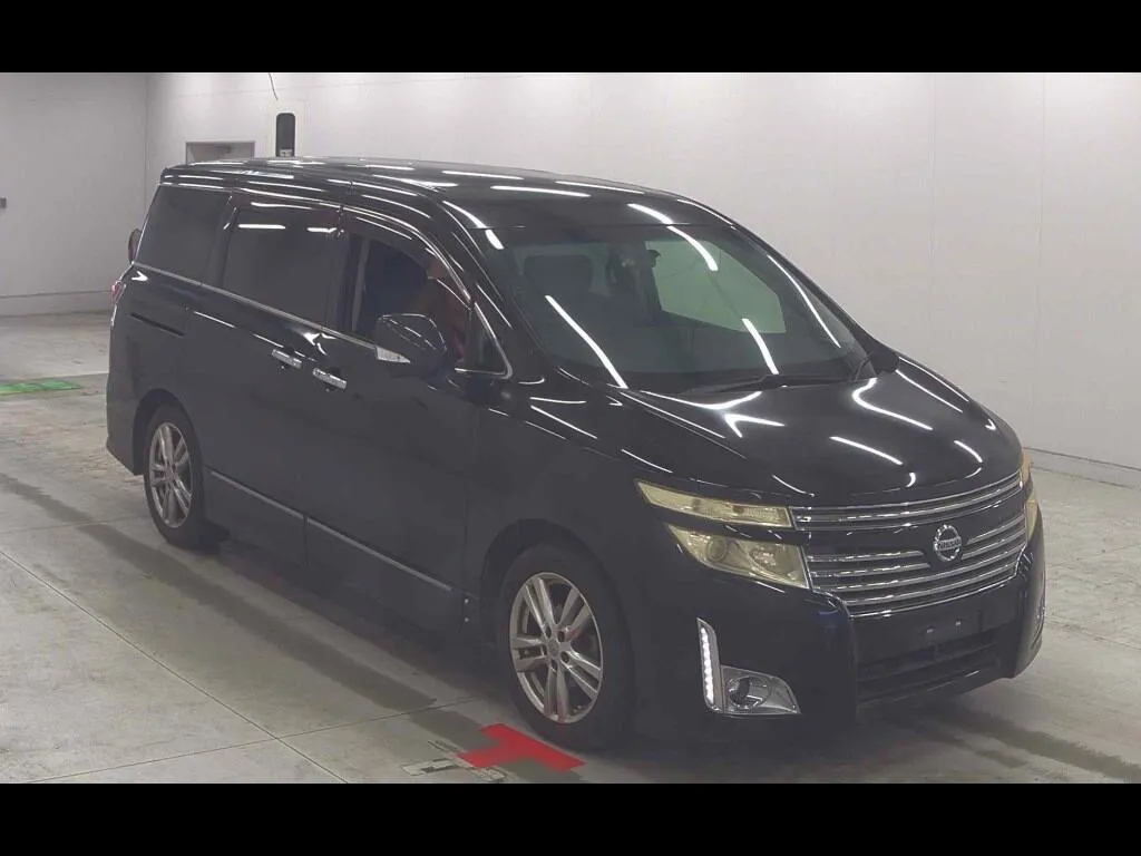 NISSAN ELGRAND 5D 250 HIGHWAY STAR