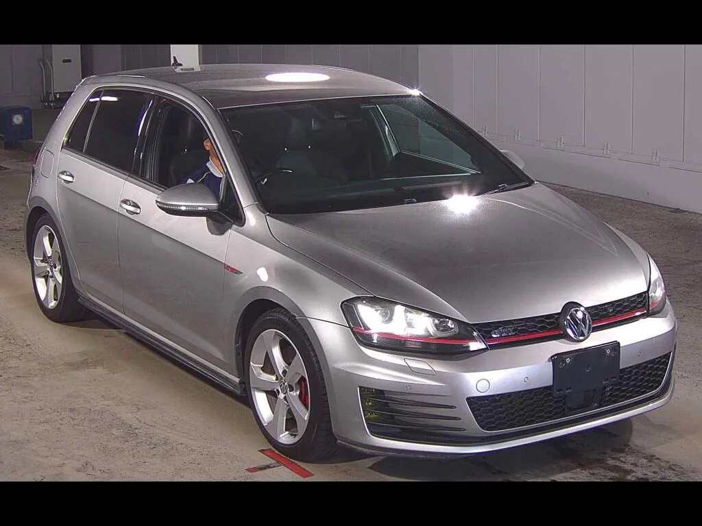 VOLKSWAGEN GOLF GTI