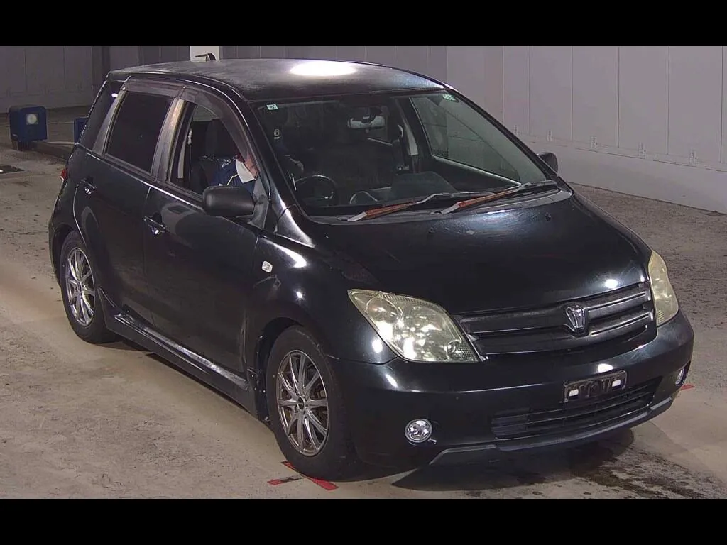 TOYOTA IST 4WD 1.5F