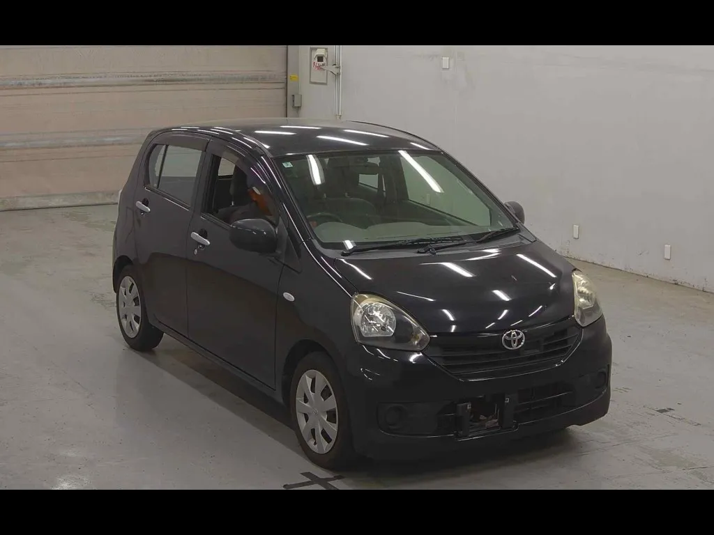 TOYOTA PIXIS EPOCH L SA