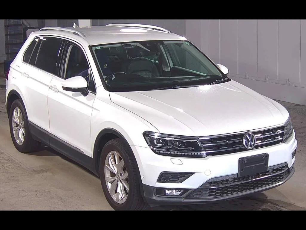 VOLKSWAGEN TIGUAN TSI HIGH LINE