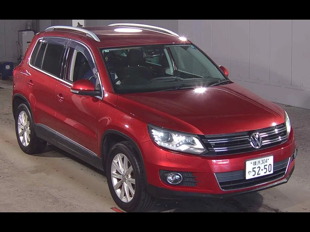 VOLKSWAGEN TIGUAN TSI BLUEMOTION TECHNOLOGY