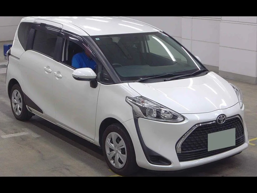 TOYOTA SIENTA 4WD X