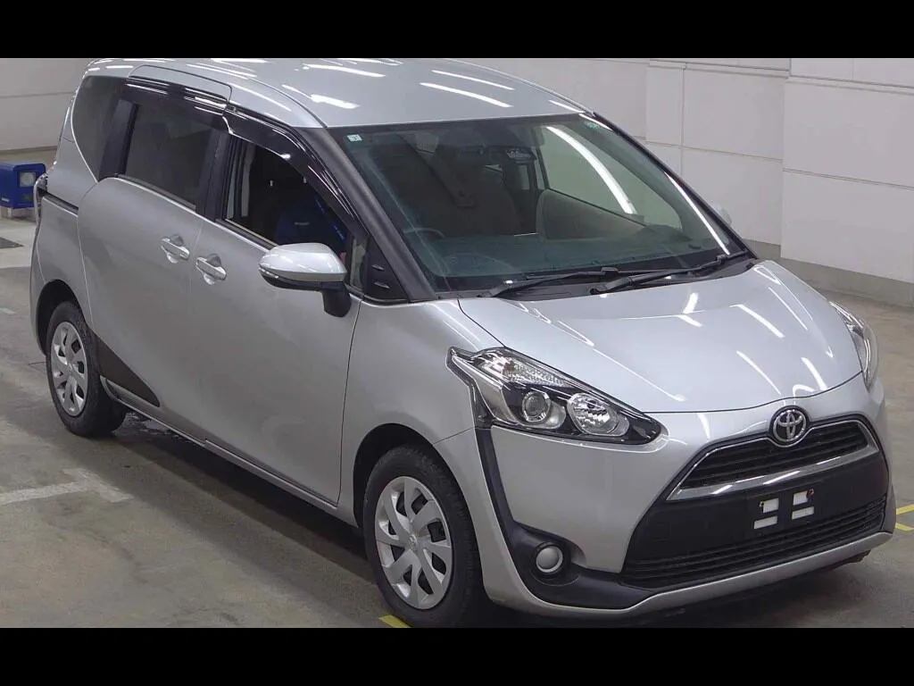 TOYOTA SIENTA 4WD G