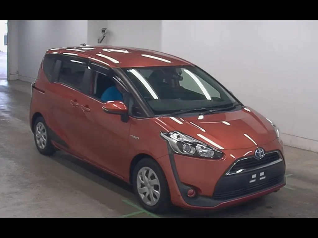 TOYOTA SIENTA HYBRID G