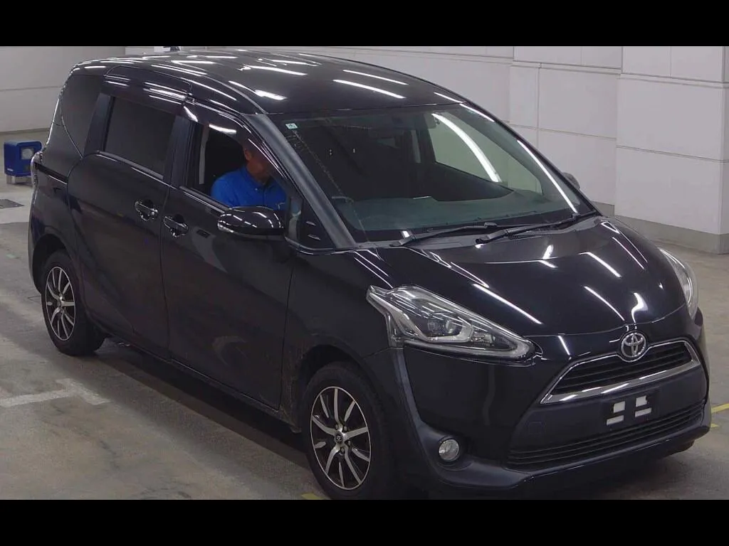 TOYOTA SIENTA 4WD G