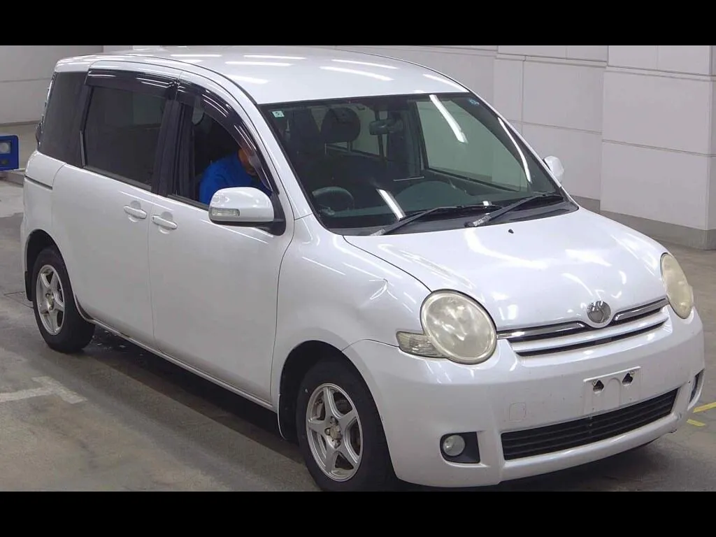 TOYOTA SIENTA 4WD X LIMITED
