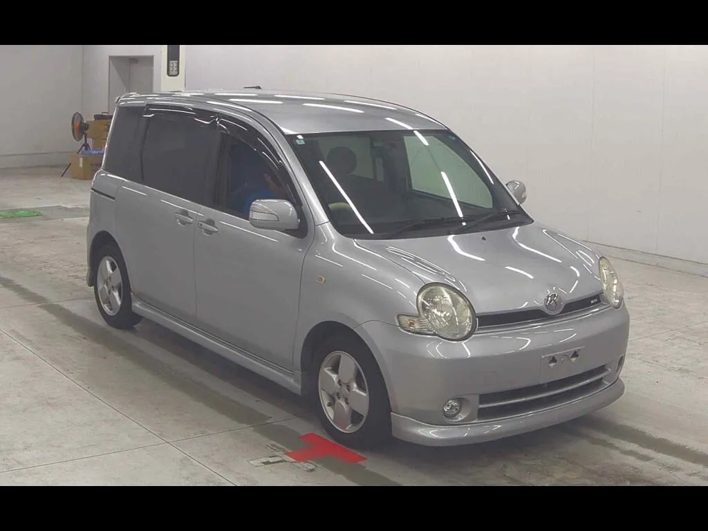 TOYOTA SIENTA G