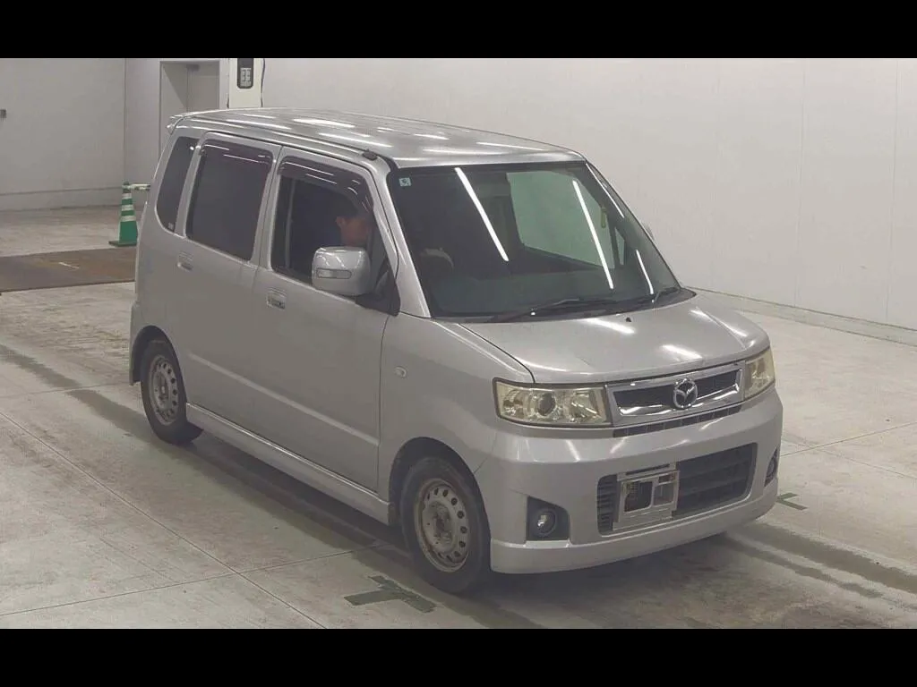 MAZDA AZ-WAGON 5D