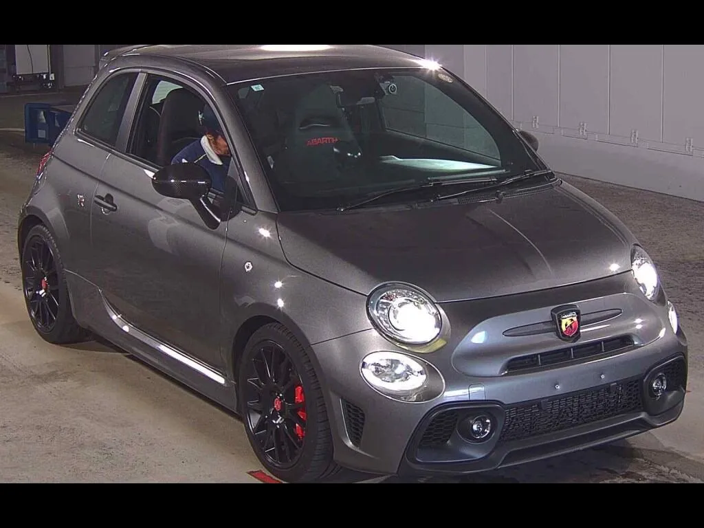 ABARTH 695 COMPETIZIONE BASE GRADE