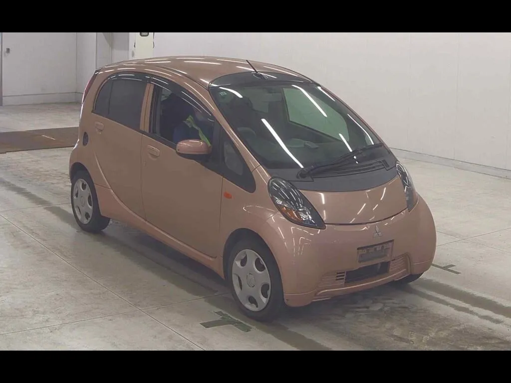MITSUBISHI I