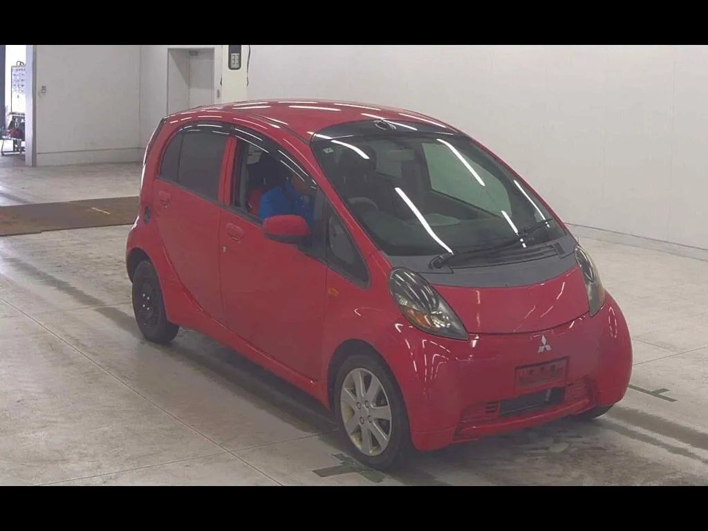 MITSUBISHI I