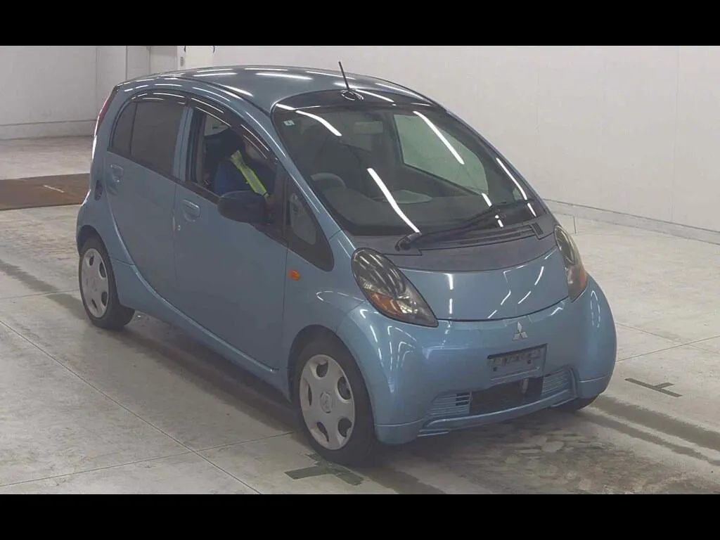MITSUBISHI I