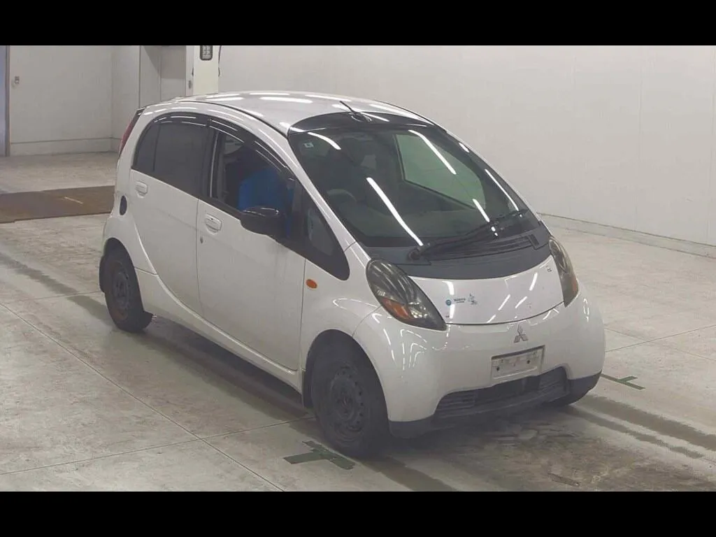 MITSUBISHI I