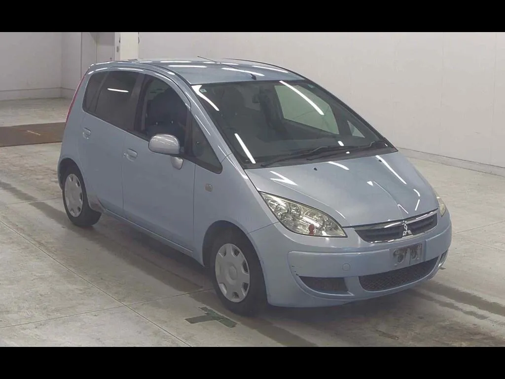MITSUBISHI COLT