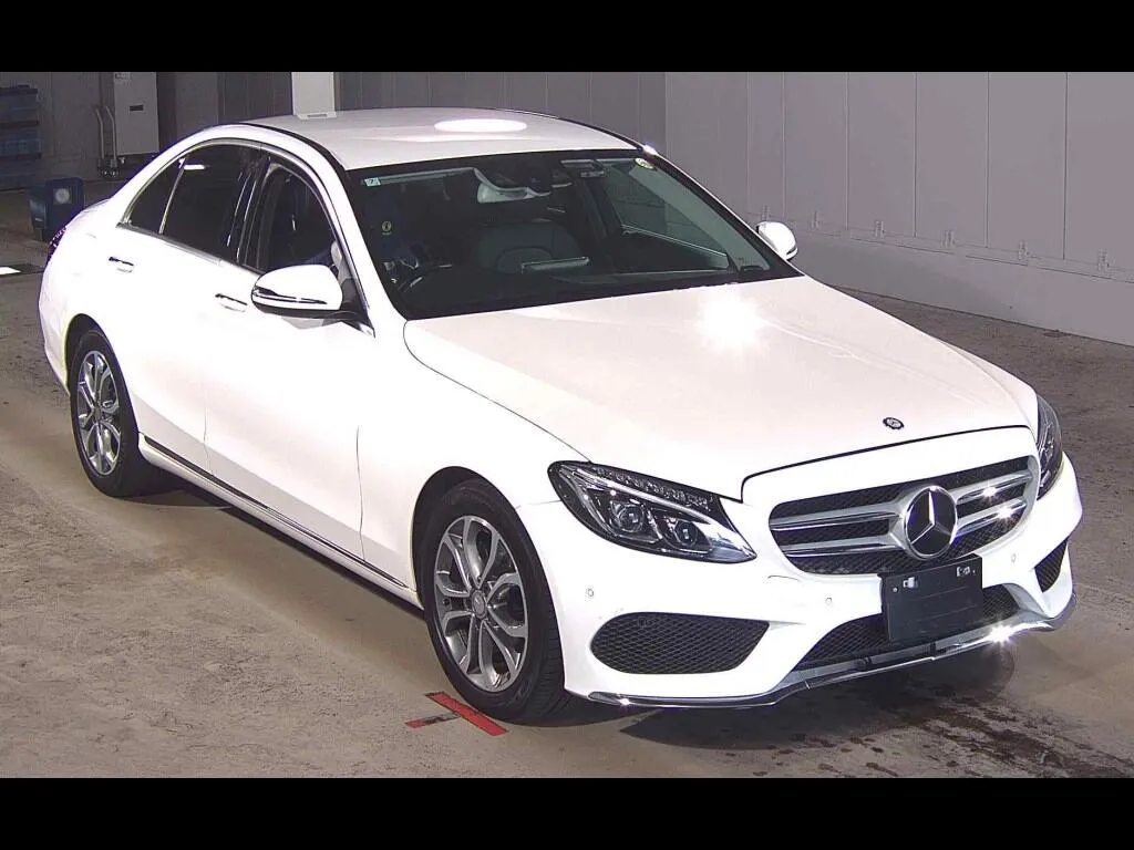 MERCEDES BENZ C-CLASS 4D C220D AVANTGARDE