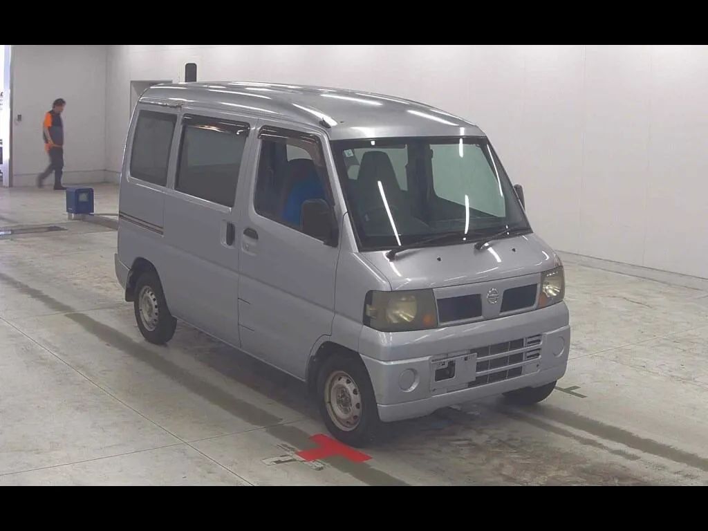 NISSAN CLIPPER VAN 4WD DX