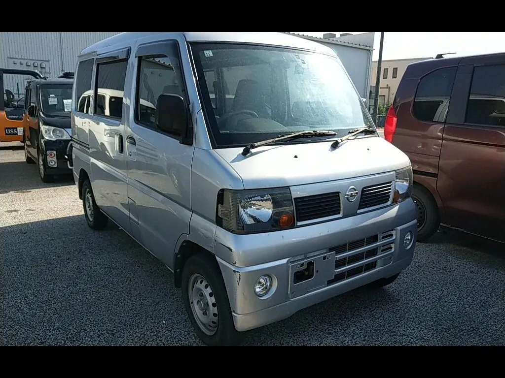 NISSAN CLIPPER VAN 4WD