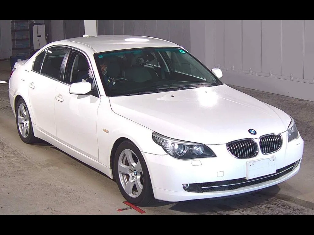BMW 5 SERIES 4D 525I