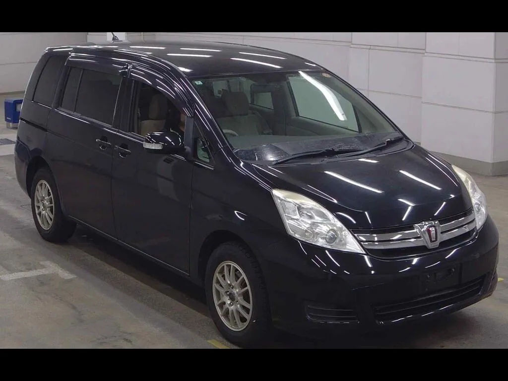 TOYOTA ISIS 4WD L