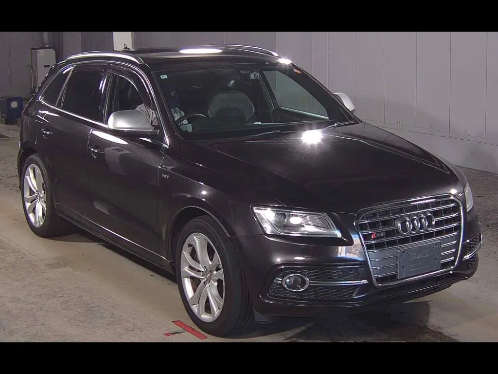 AUDI SQ5 4WD