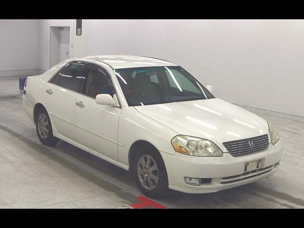 TOYOTA MARK Ⅱ 4D