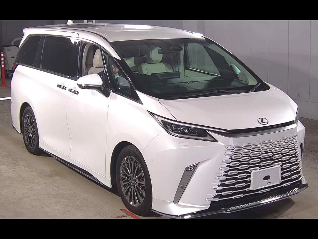 LEXUS LM 4WD LM500H EXECUTIVE