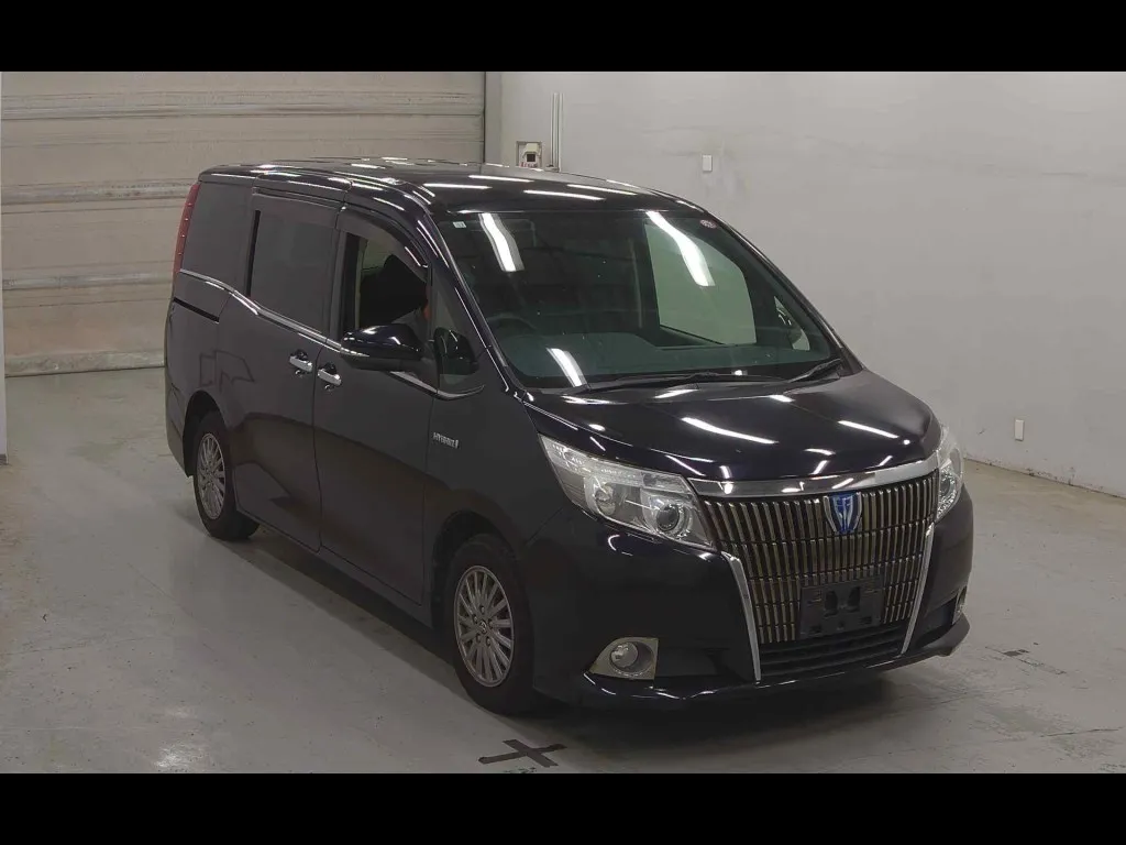 TOYOTA ESQUIRE HYBRID GI
