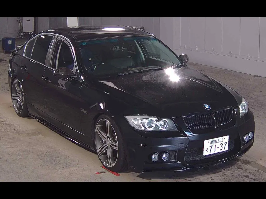 BMW 3 SERIES 4D 323I