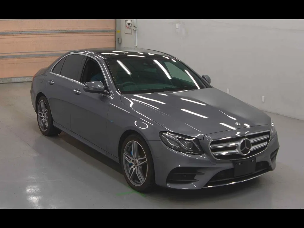 MERCEDES BENZ E-CLASS 4D E350E AVANTGARDE SPORTS
