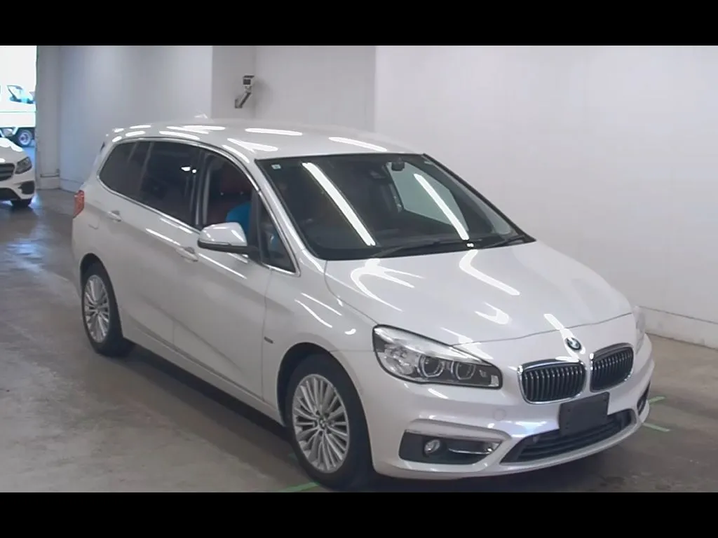 BMW 2 SERIES 5D 218D GRAN TOURER LUXURY