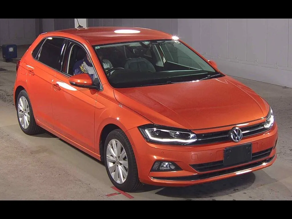 VOLKSWAGEN POLO 5D TSI HIGH LINE