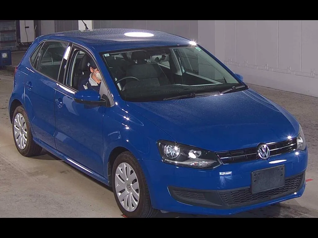 VOLKSWAGEN POLO 5D TSI COMFORT LINE BLUEMOTION TECHNOLOGY