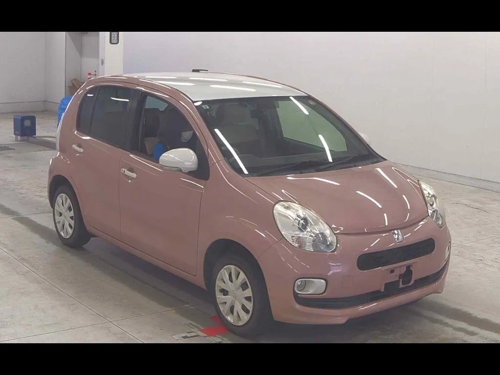 TOYOTA PASSO +HANA