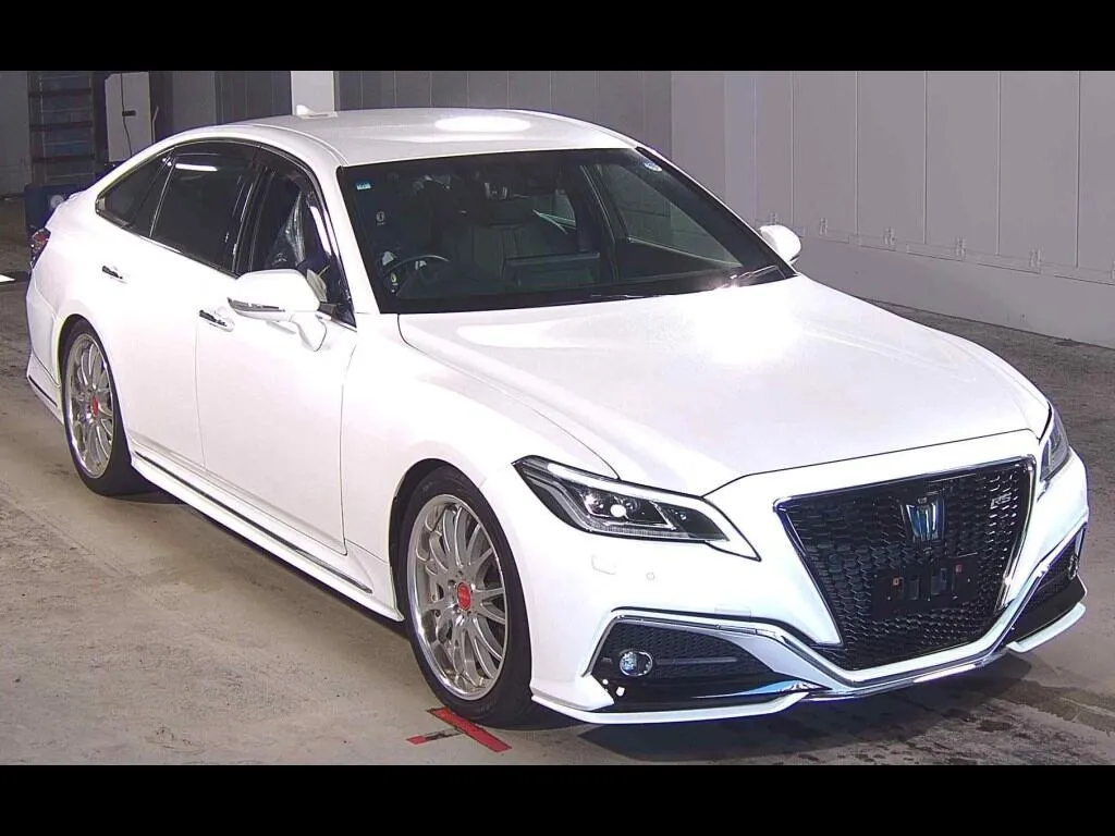 TOYOTA CROWN HYBRID RS ADVANCE