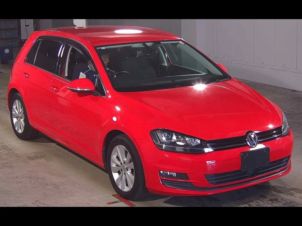 VOLKSWAGEN GOLF 5D TSI COMFORT LINE BLUEMOTION TECHNOLOGY