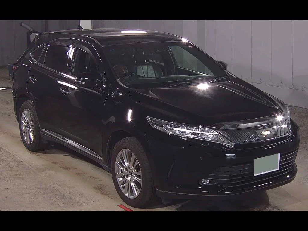 TOYOTA HARRIER PREMIUM