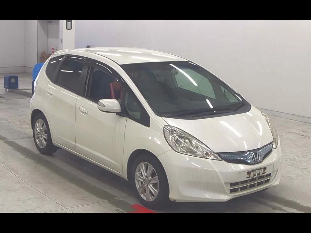 HONDA FIT HYBRID SMART SELECTION