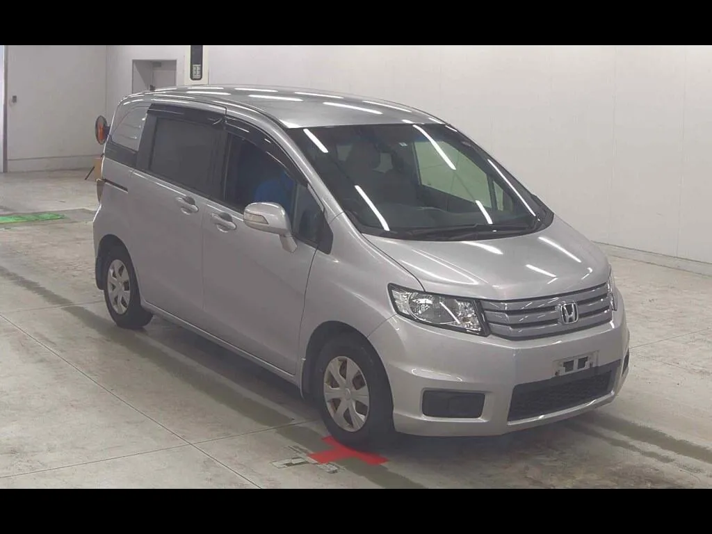 HONDA FREED G JUST SELECTION
