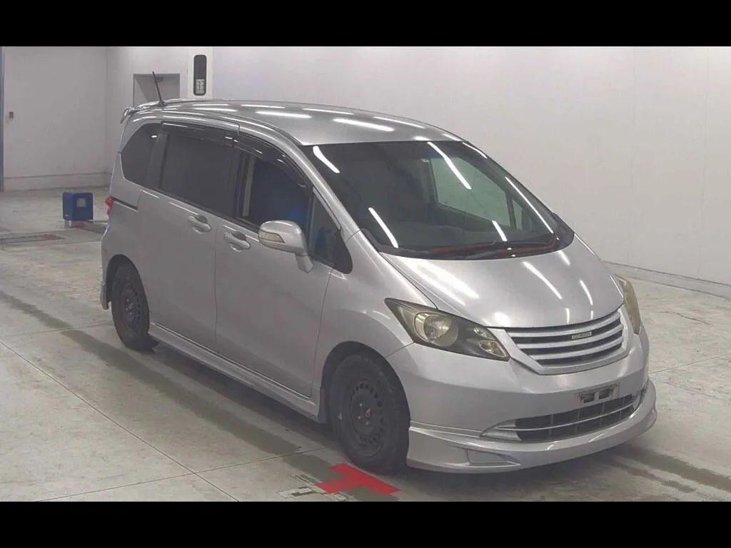 HONDA FREED G AERO L PACKAGE