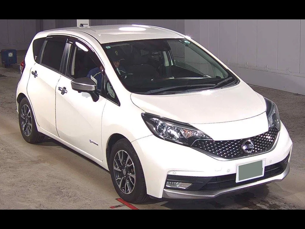 NISSAN NOTE E-POWER X MODE PREMIER