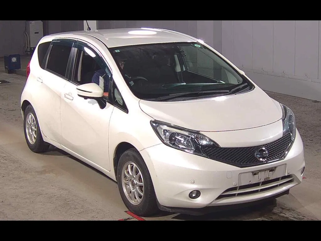 NISSAN NOTE X V SELECTION+SAFETY