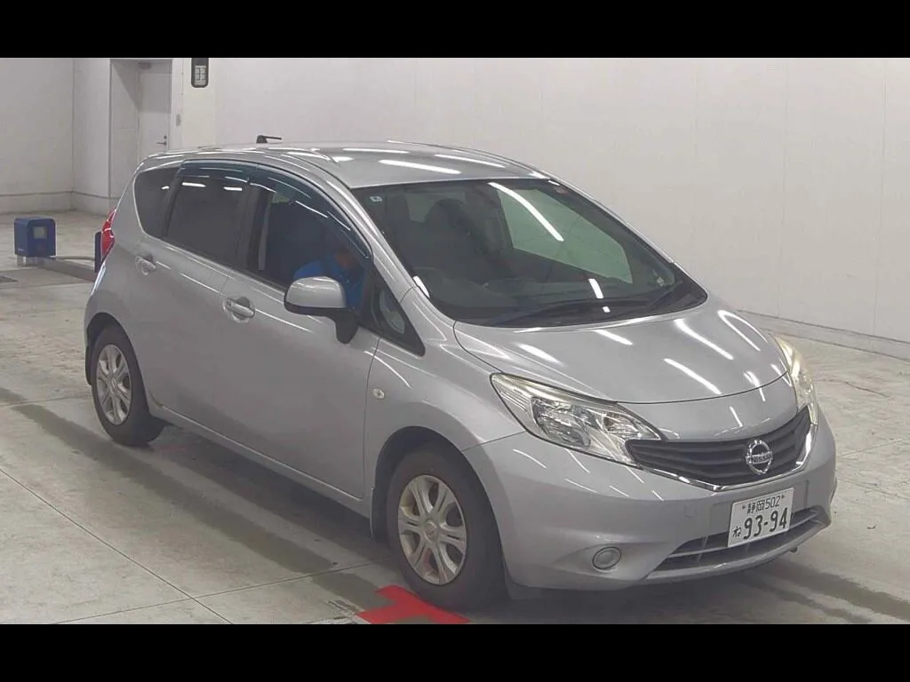 NISSAN NOTE X
