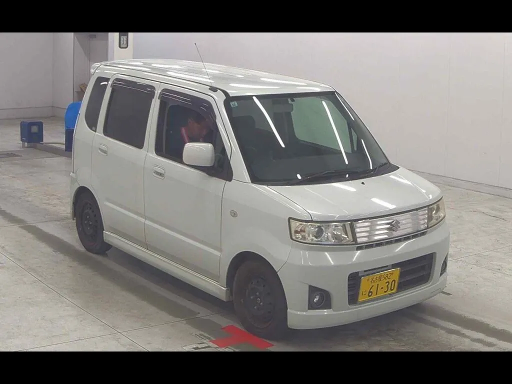 SUZUKI WAGON R 5D STINGRAY X