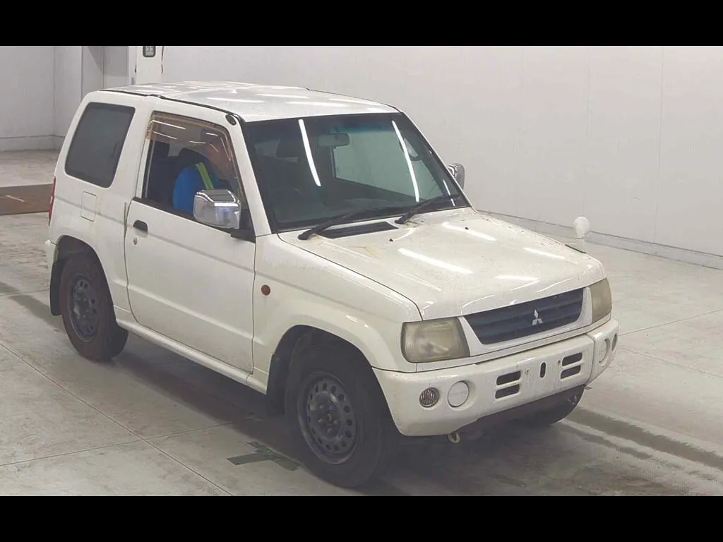 MITSUBISHI PAJERO MINI