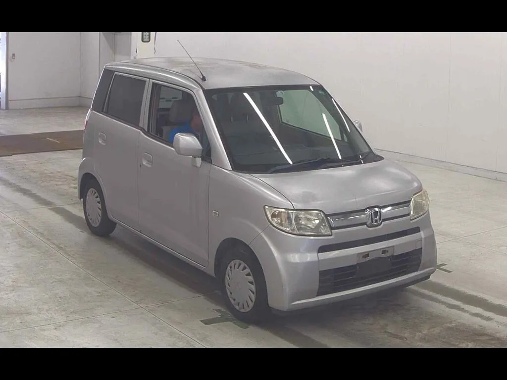 HONDA ZEST