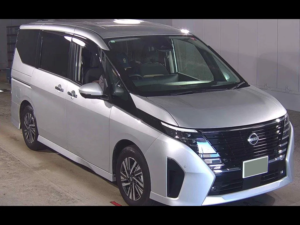 NISSAN SERENA 5D E-POWER HIGHWAY STAR V
