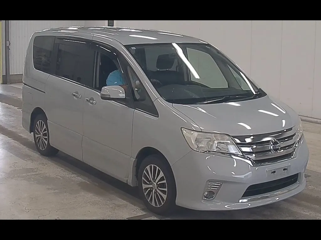 NISSAN SERENA 5D 4WD HIGHWAY STAR