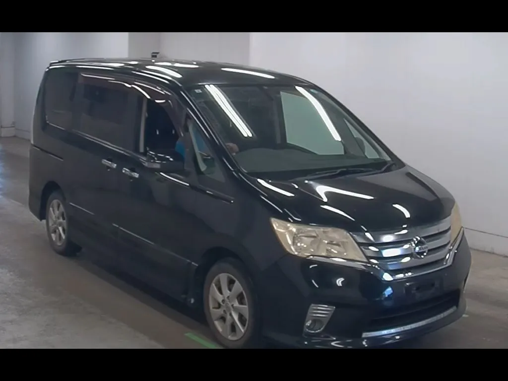 NISSAN SERENA 5D HIGHWAY STAR