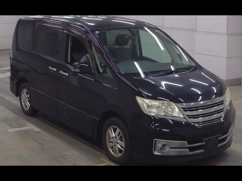 NISSAN SERENA 5D 4WD RIDER